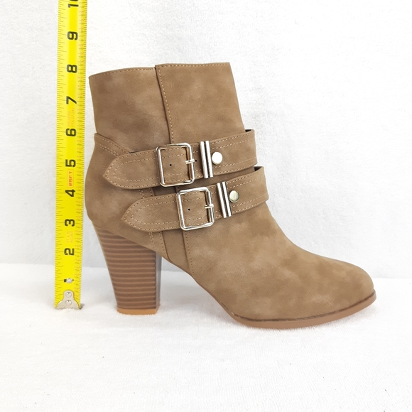 NWOT. DB DK FASHION MALENA BOOTIES - Picture 16 of 16